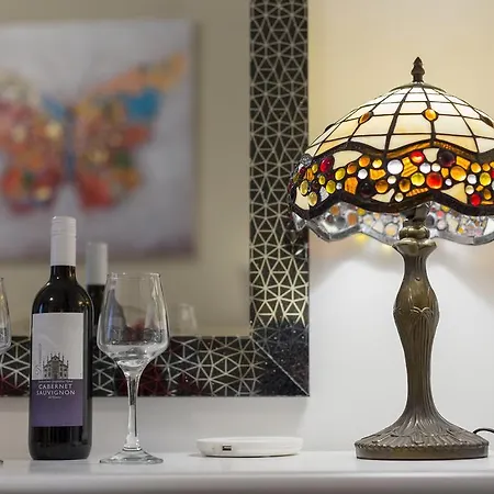 Gostinjska kuća Studio Archie 3*