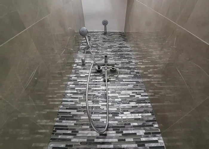 ゲストハウス Archie 3*